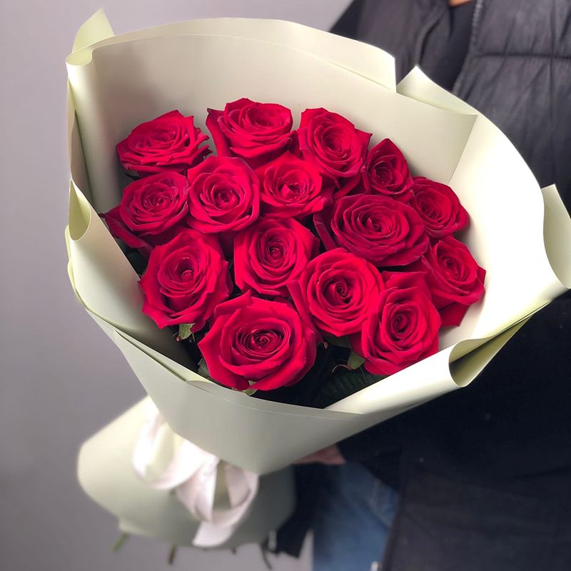 15 роз в Новосибирске