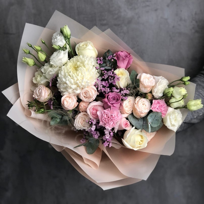 Купить Оригинальный сборный букет цветов в Новосибирске